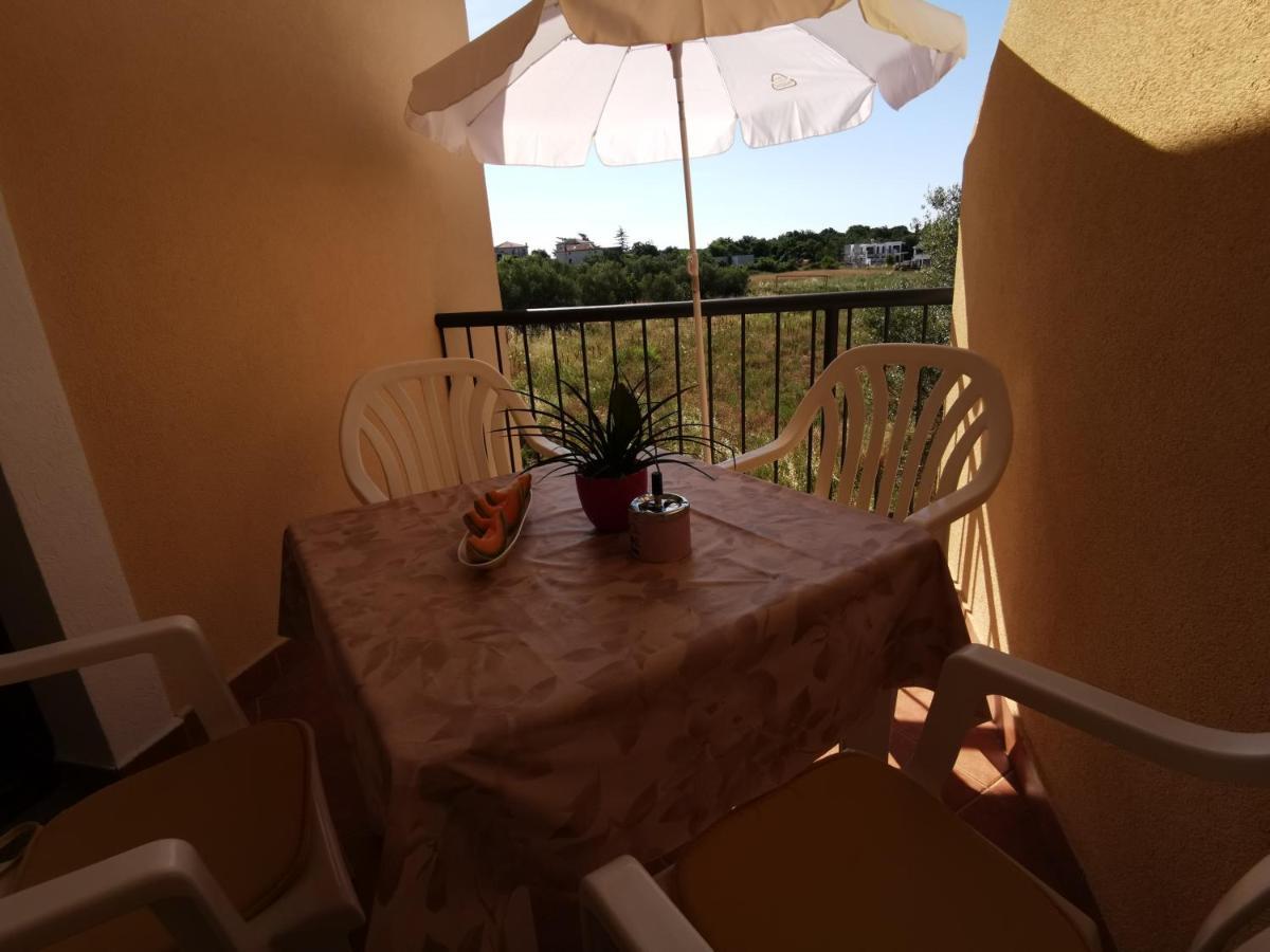 Apartmani Berber Babici Экстерьер фото