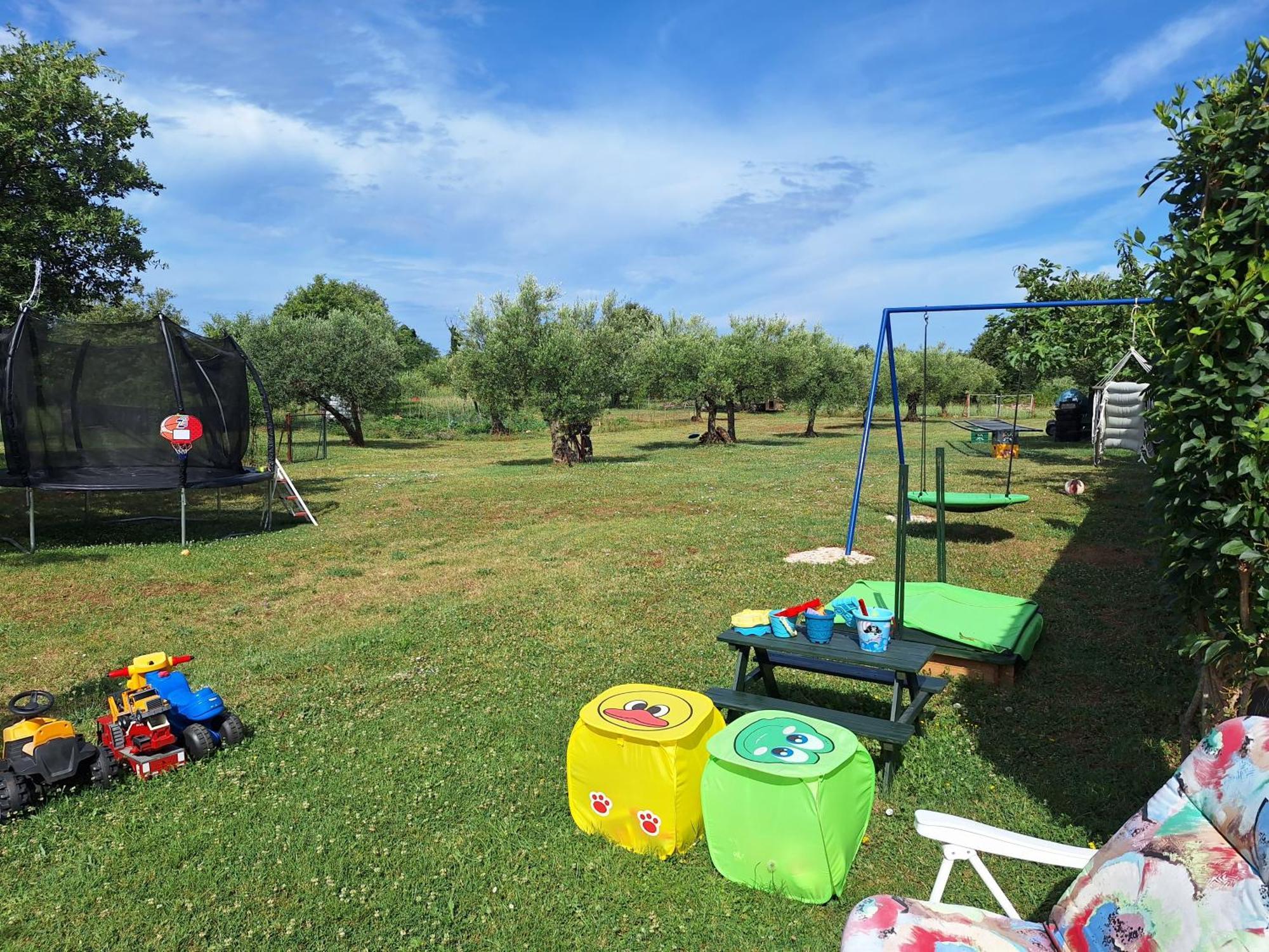 Apartmani Berber Babici Экстерьер фото